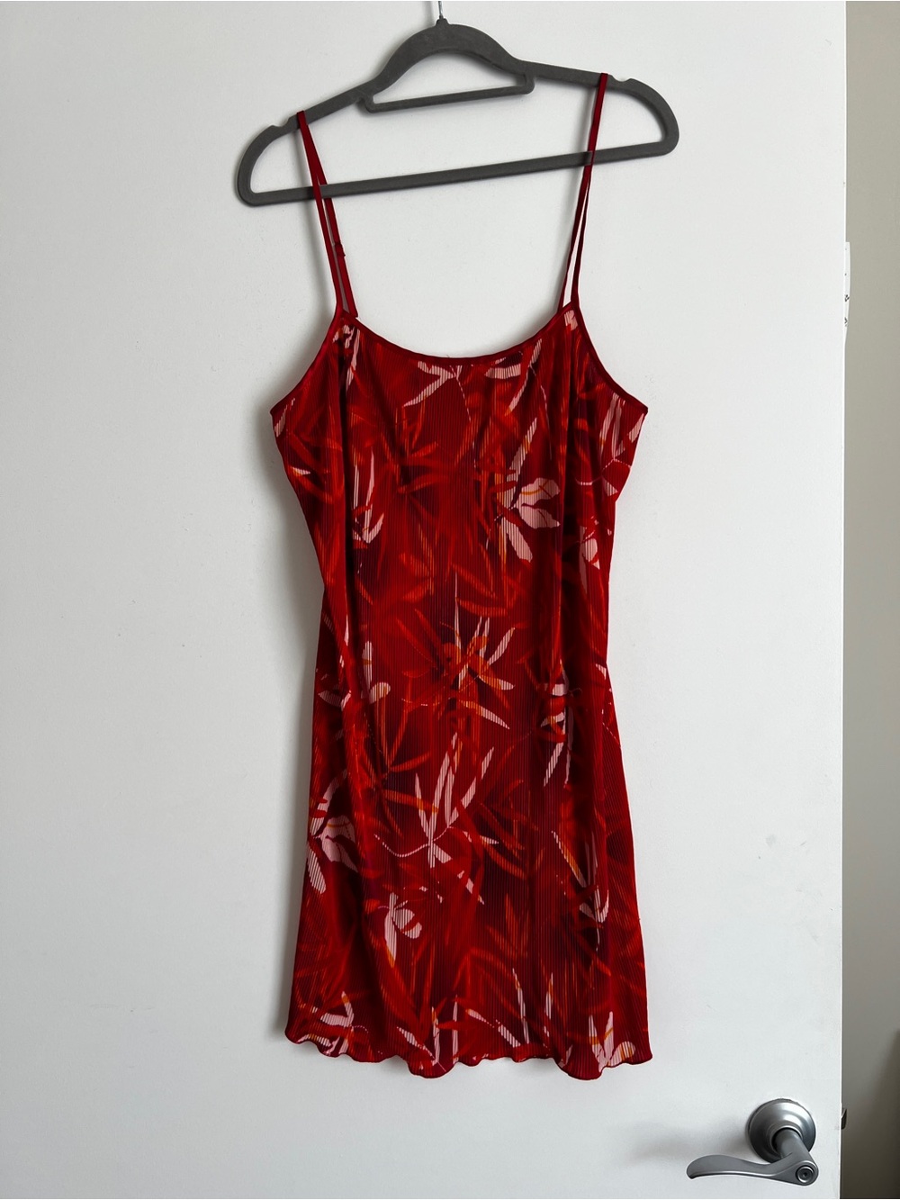 Jaclyn Smith Red Floral Spaghetti-Strap Slip